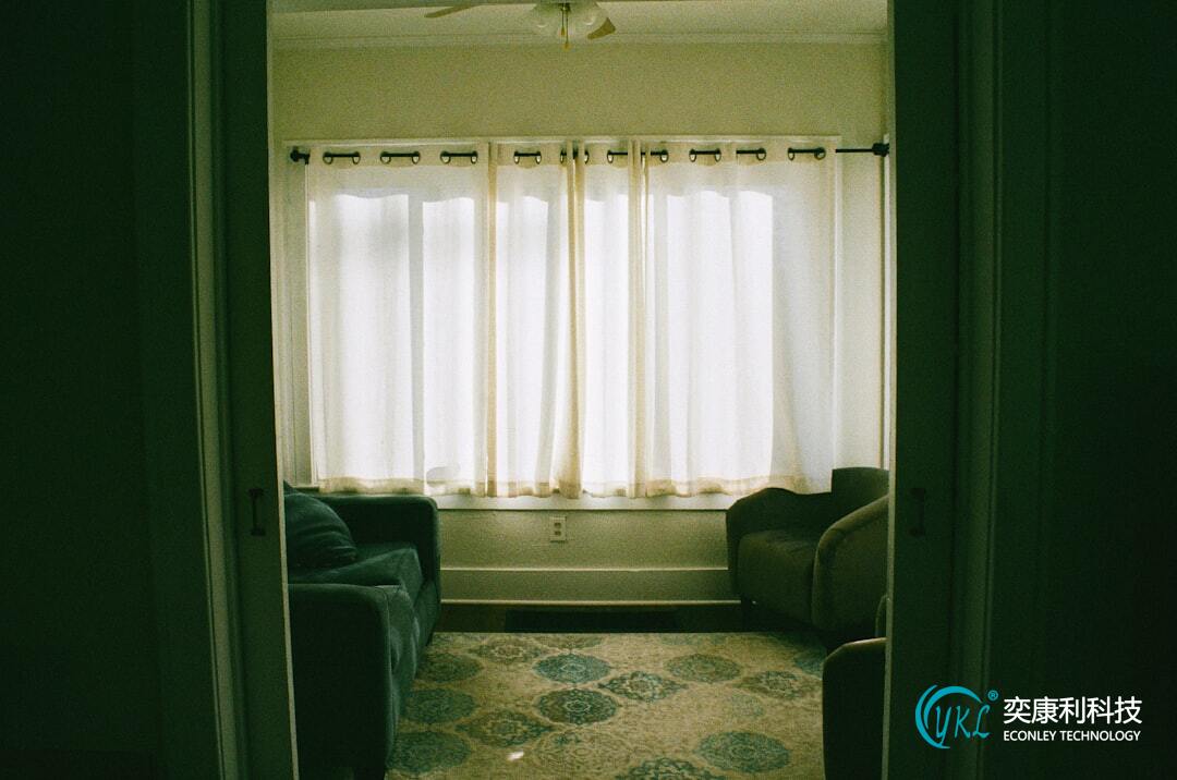 China Nursing Home Manual Roller Blind Images